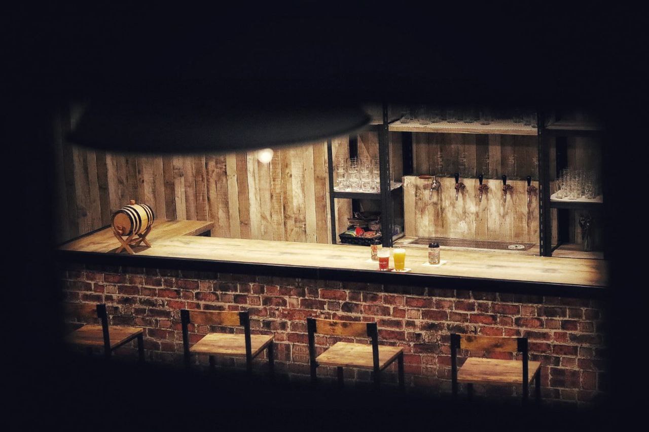 Barra de degustación de cervezas de Garagart